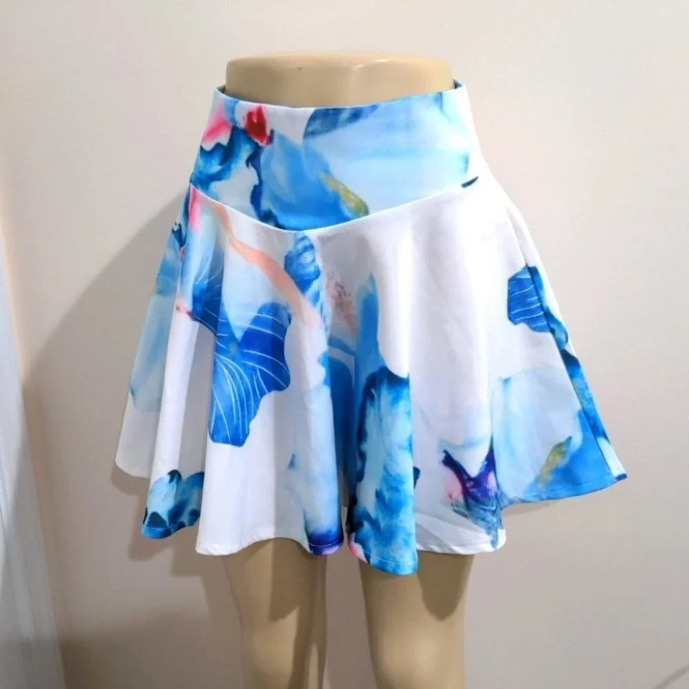 Blue Abstract print skater skirt Size Small‎